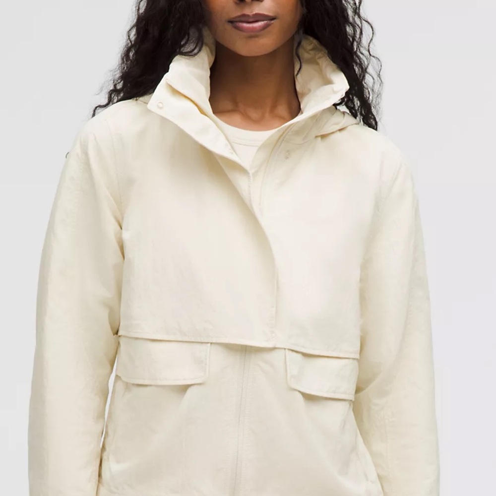 Lululemon Athletica Light Gray Hooded Jacket